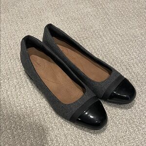 Stylish and Comfortable Clarks Black and Gray Women's Flats
